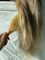 Biocare Vegan Wooden Hairbrush-3