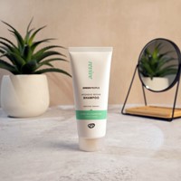 Green People Intensive Repair Shampoo -2