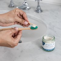 Georganics Mineraalrijke tandpasta - Engelse pepermunt-3