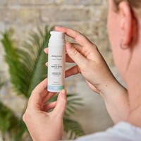 Green People Firming Face & Neck Serum-2
