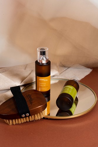 Urban Veda Soothing Body Oil-3